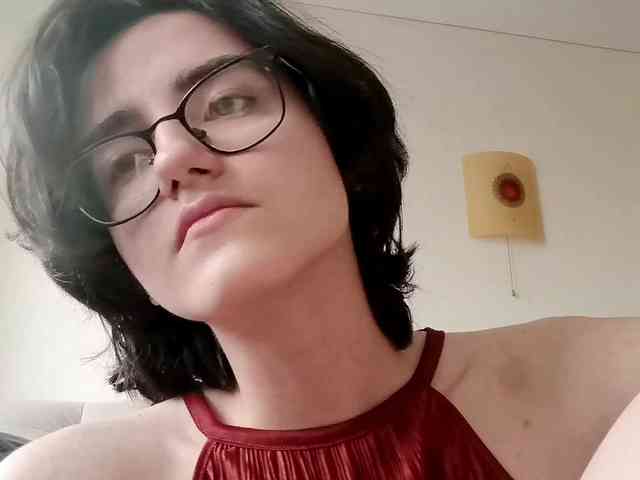 DonetteMarrin webcam