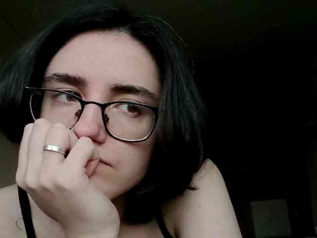 DonetteMarrin webcam