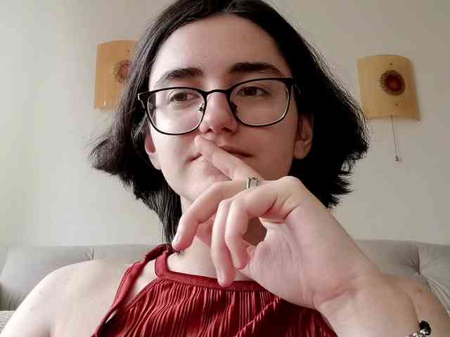 DonetteMarrin webcam