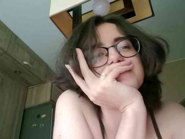 DonetteMarrin webcam
