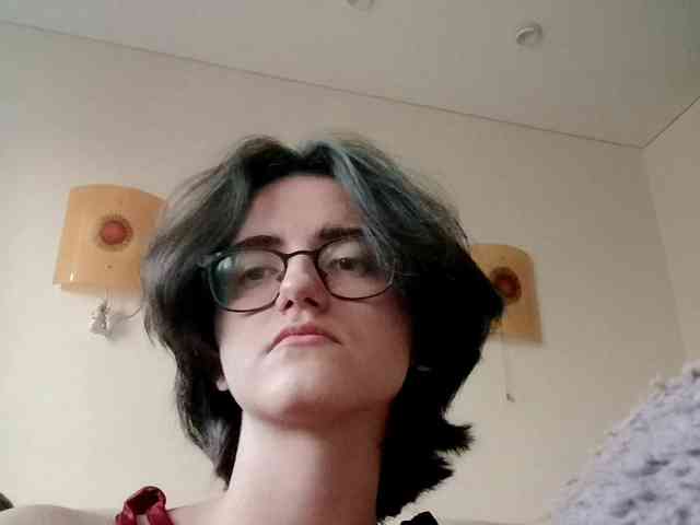 Modèle: DonetteMarrin