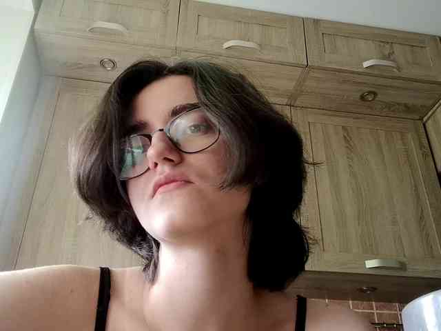 Modèle: DonetteMarrin