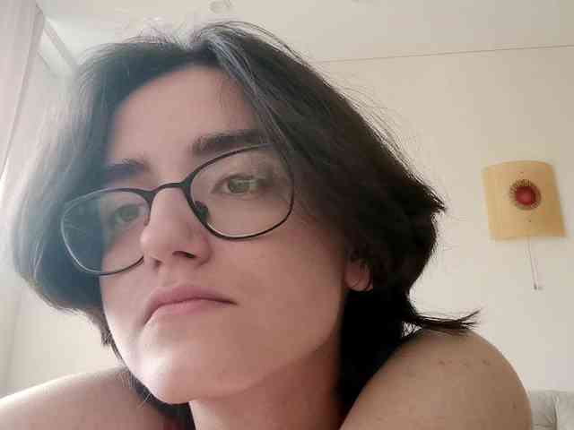 DonetteMarrin webcam