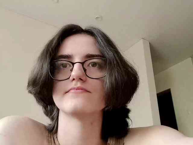 DonetteMarrin webcam