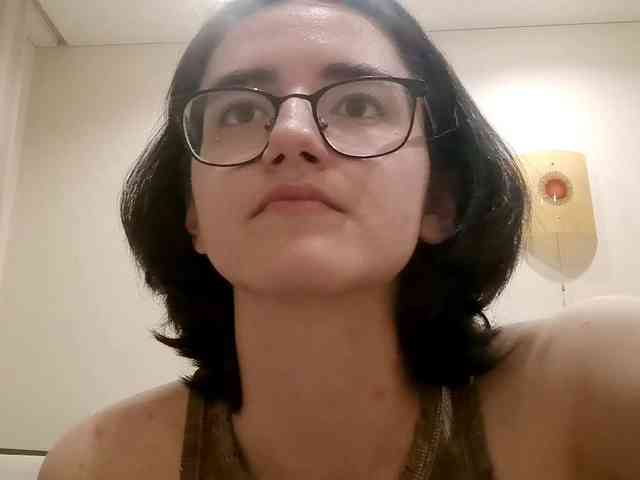 DonetteMarrin webcam