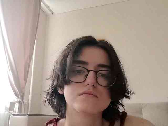 Modèle: DonetteMarrin