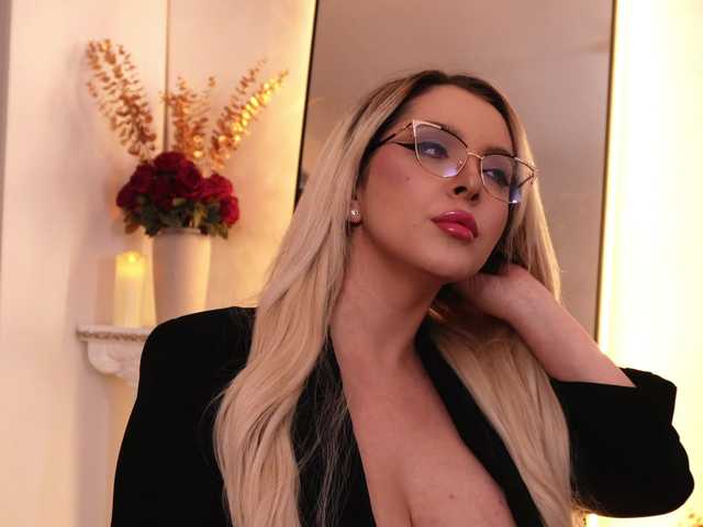 VictoriaDaeva live cam on BongaCams