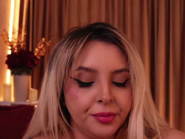 VictoriaDaeva live cam preview