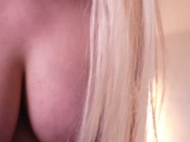VictoriaDaeva live cam