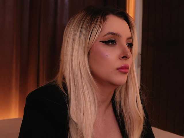 VictoriaDaeva live cam on BongaCams