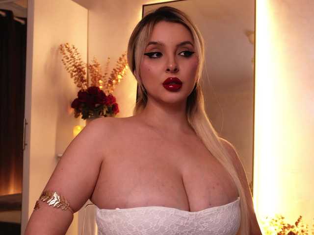 VictoriaDaeva live cam on BongaCams