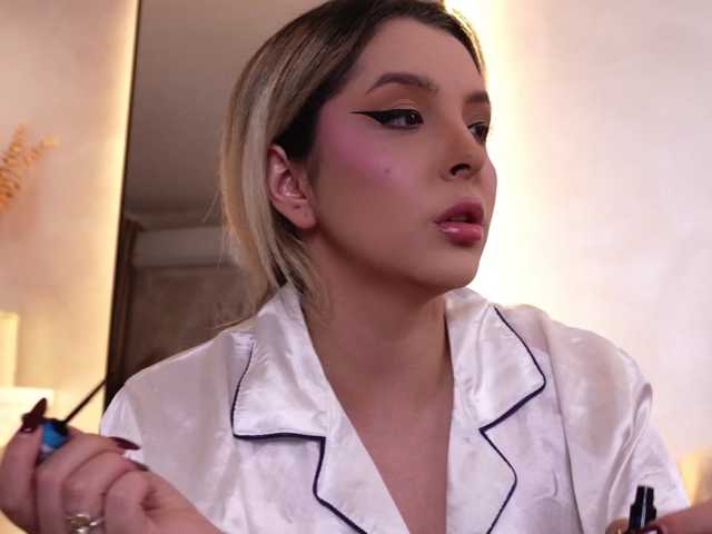 VictoriaDaeva live cam on BongaCams