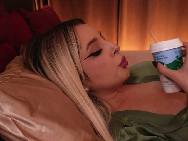 VictoriaDaeva live cam on BongaCams