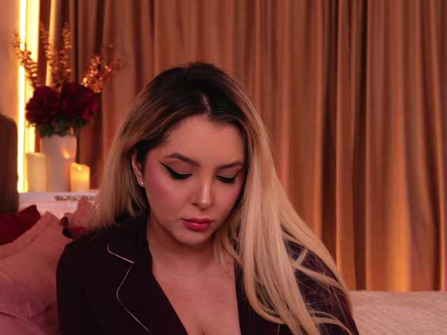 VictoriaDaeva live cam preview