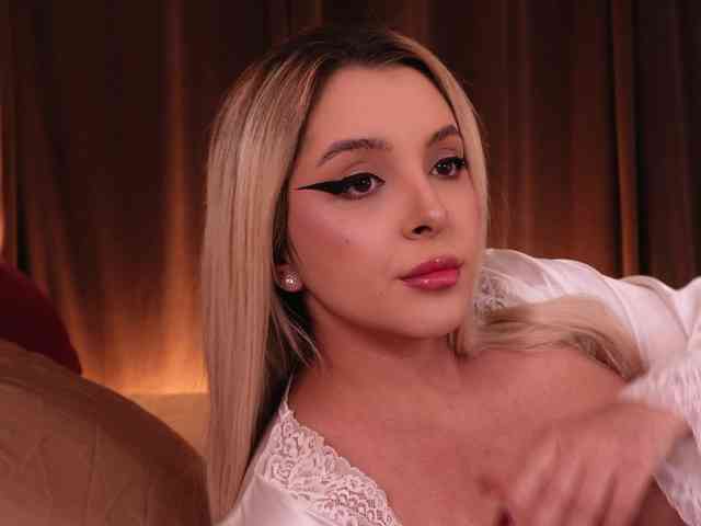 VictoriaDaeva webcam