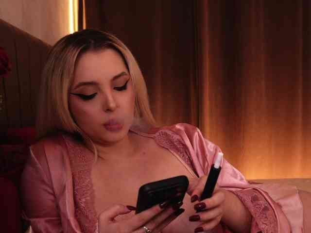 VictoriaDaeva webcam