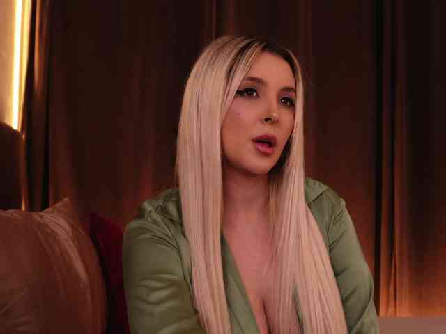 VictoriaDaeva webcam