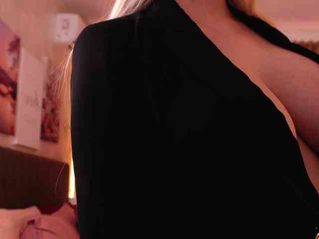 VictoriaDaeva webcam