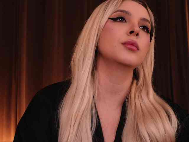VictoriaDaeva webcam