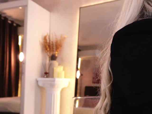 VictoriaDaeva webcam