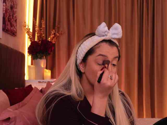 VictoriaDaeva webcam