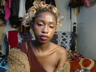 Boughie-birdy's Live Webcam