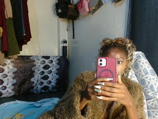 Boughie-birdy's Live Webcam
