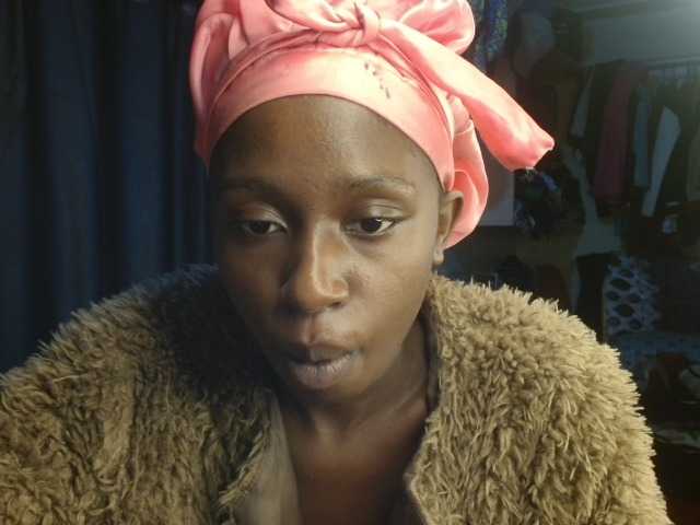 Boughie-birdy live cam on BongaCams