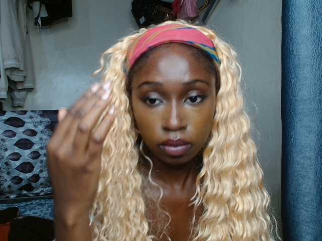 Boughie-birdy live cam on BongaCams