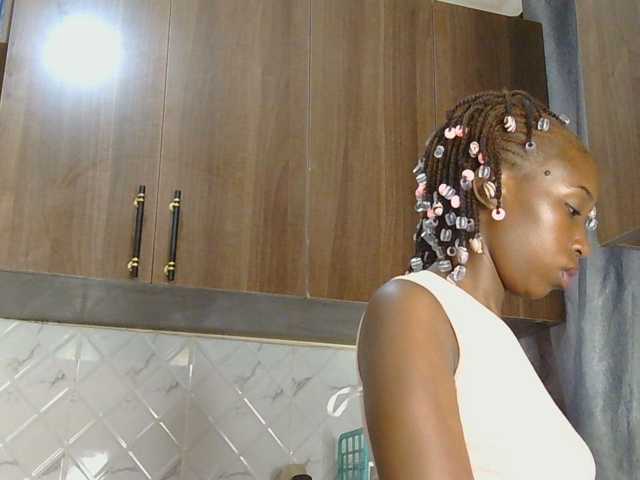 Boughie-birdy live cam preview