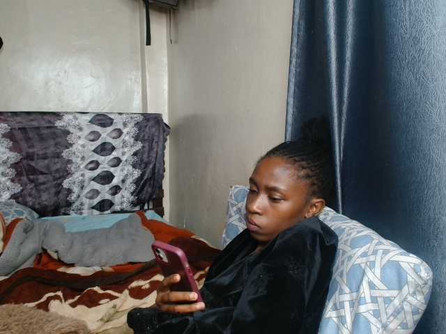 Boughie-birdy live cam