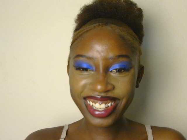 Boughie-birdy live cam on BongaCams