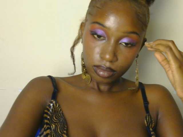 Boughie-birdy, modèle webcam