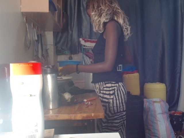 Boughie-birdy live webcam show