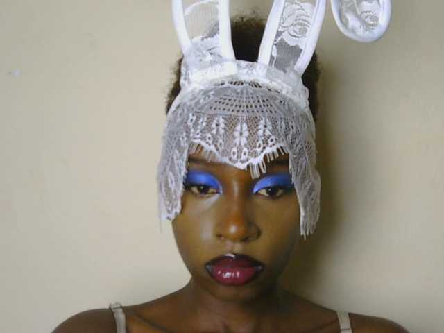 Boughie-birdy live cam on BongaCams