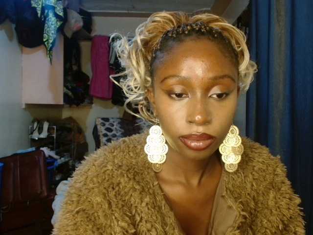 Boughie-birdy live webcam show