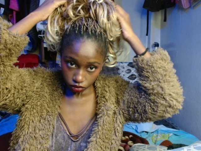 Boughie-birdy live cam on BongaCams