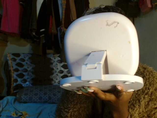 Boughie-birdy live webcam show