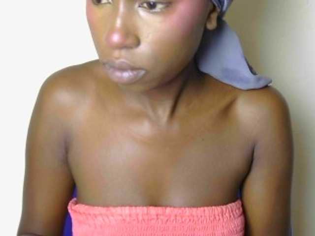 Boughie-birdy live cam on BongaCams