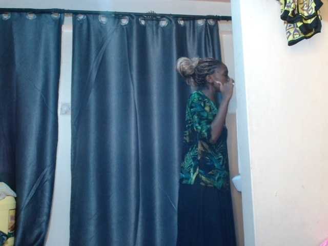 Boughie-birdy Live-Cam auf BongaCams