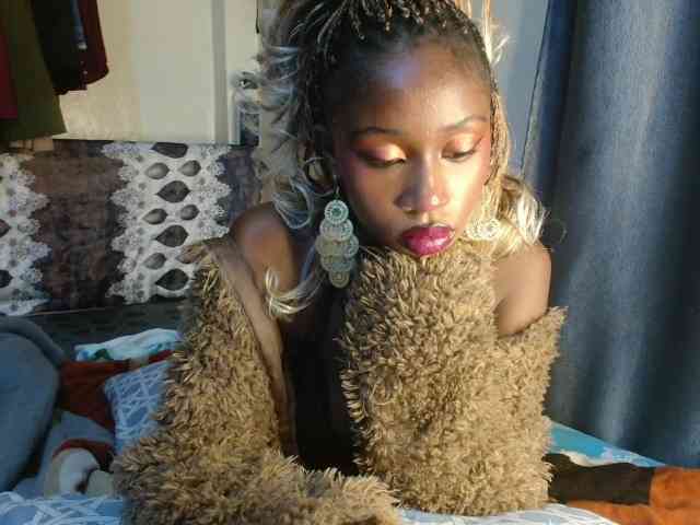Boughie-birdy webcam