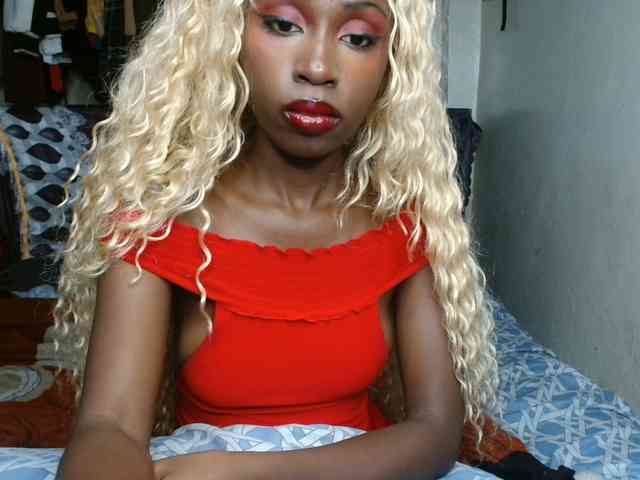Boughie-birdy webcam