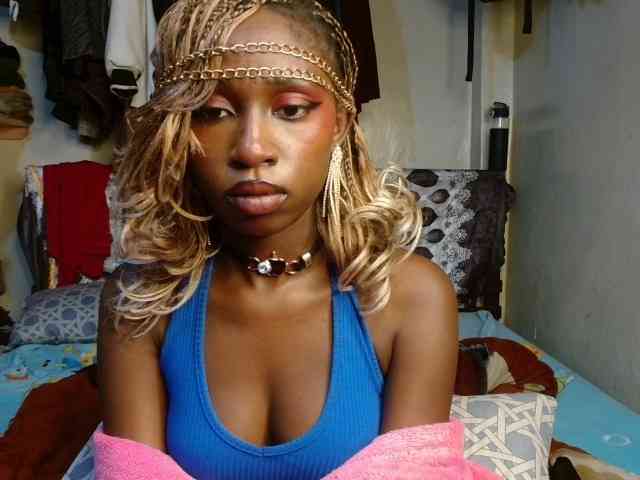 Boughie-birdy webcam