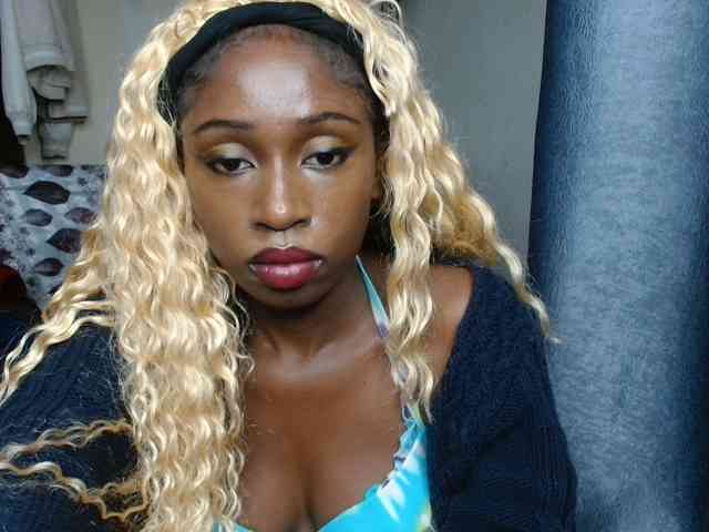 Boughie-birdy webcam