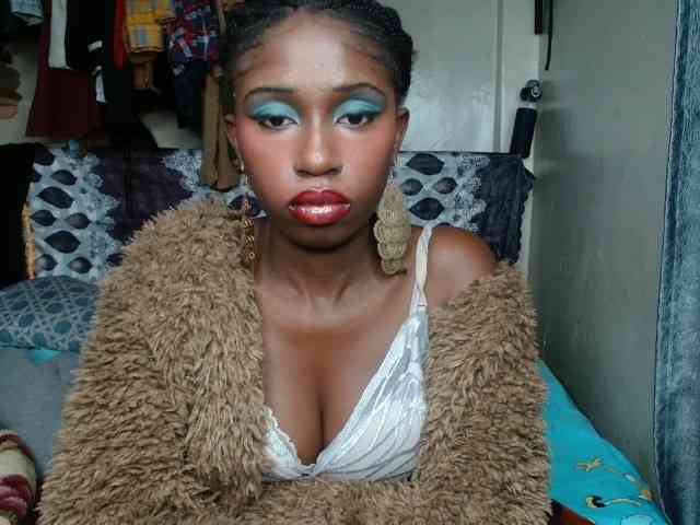 Boughie-birdy webcam