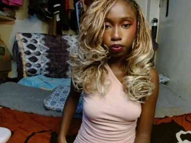 Boughie-birdy webcam