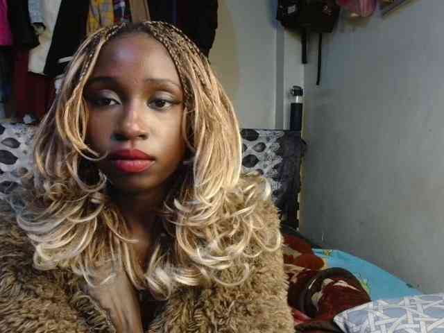 Boughie-birdy webcam