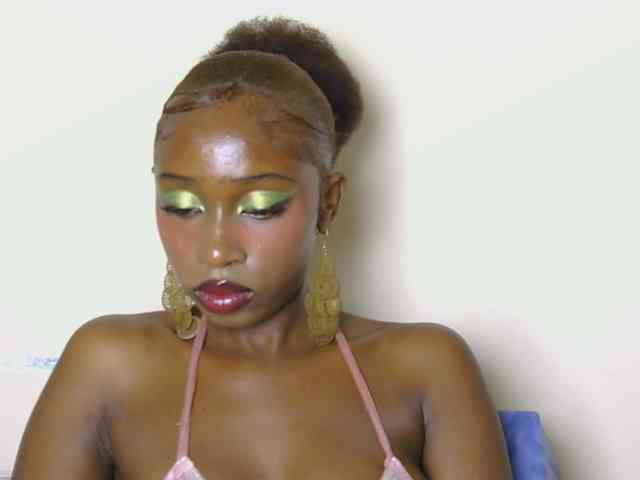 Model: Boughie-birdy