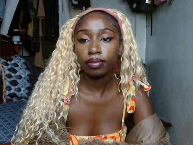 Boughie-birdy webcam