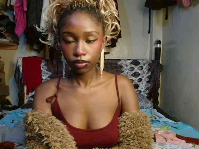 Boughie-birdy webcam